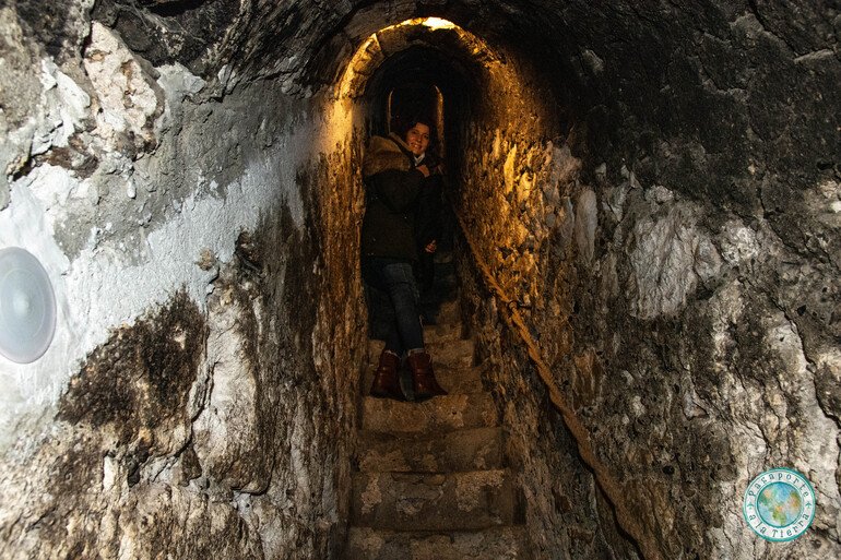 tuneles-castillo-de-dracula-rumania