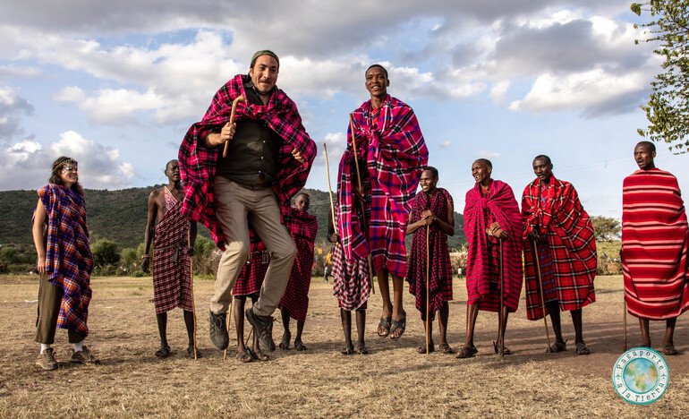 Visitando poblado Masai