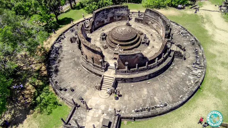 vatadage-polonnaruwa-vista-dron