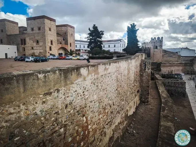 Muralla de la alcazaba