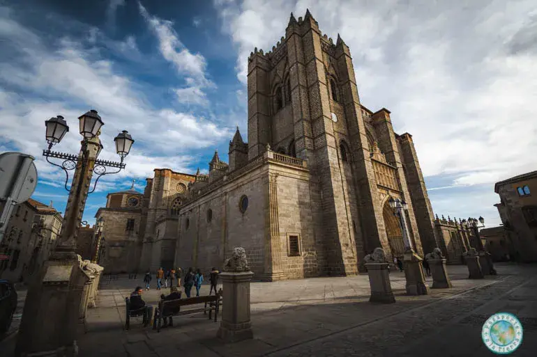 catedral-que-ver-en-avila-en-un-dia