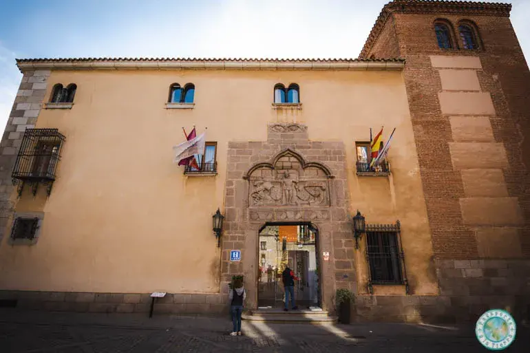 palacio-valderrabanos