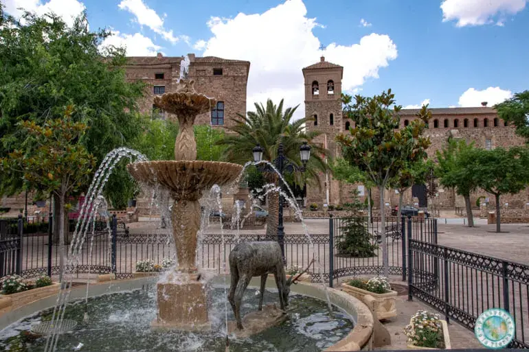plaza-de-pradillo-que-ver-en-viso-del-marques