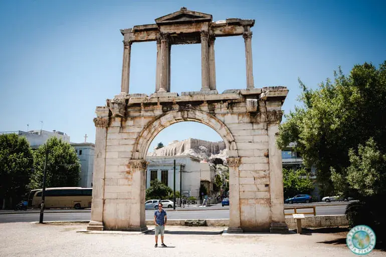 puerta-adriano-que-ver-en-atenas