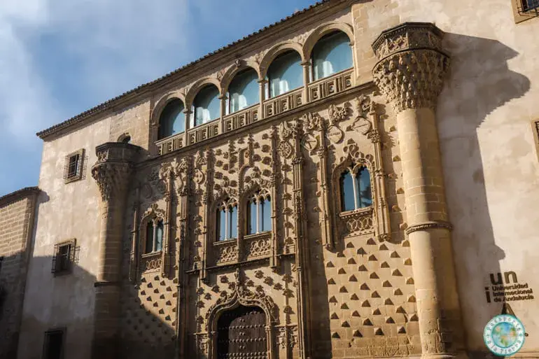 palacio-jabalquinto-que-ver-en-baeza