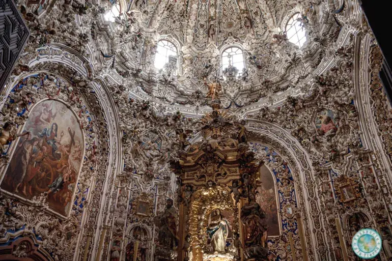 interior-iglesia-san-mateo