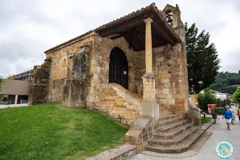 iglesia-santa-cruz-cangas-onis