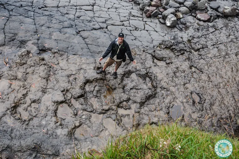 playa-griega-lastres-huellas-dinosaurios