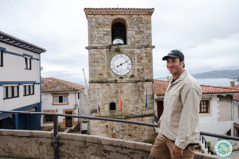 torre-del-reloj-lastres