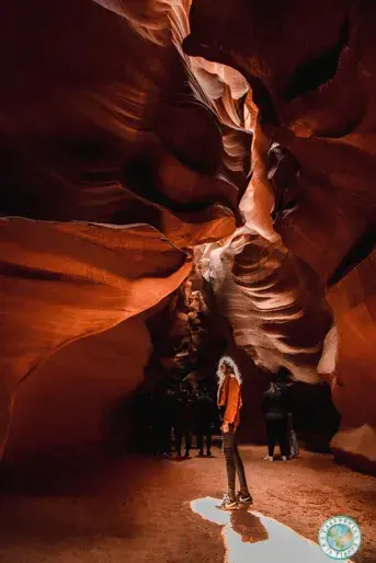 upper-antelope-canyon