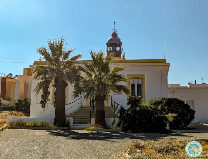 faro-que-ver-en-garrucha