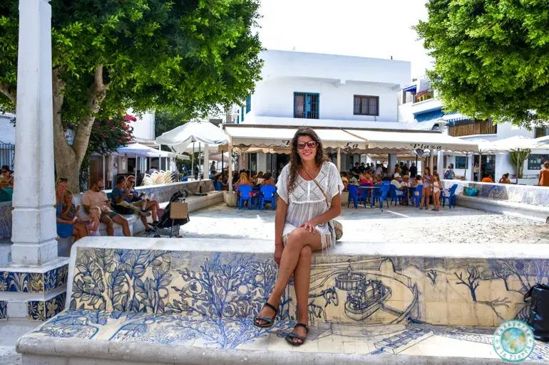 la-plaza-agua-amarga