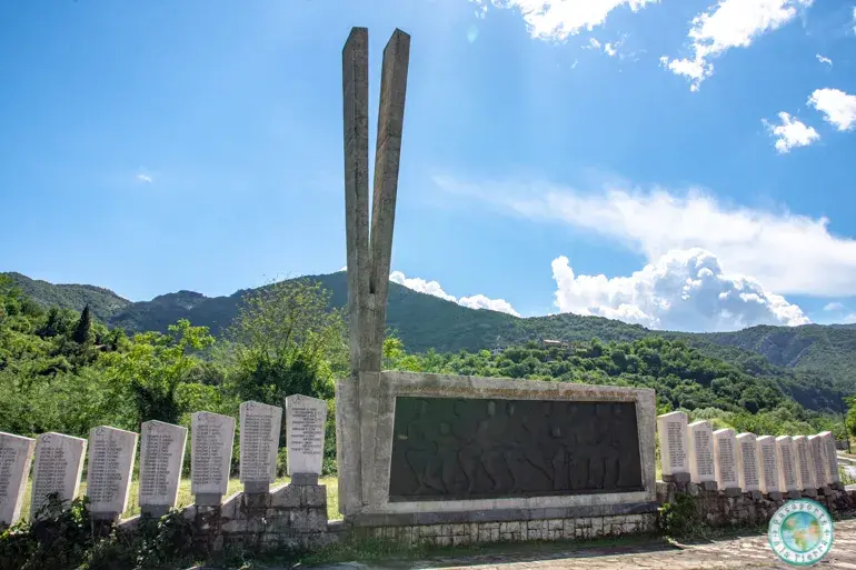 monumento-a-los-caidos-victimas-del-fascismo-montenegro