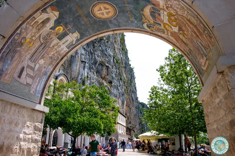 visitar-monasterio-montenegro