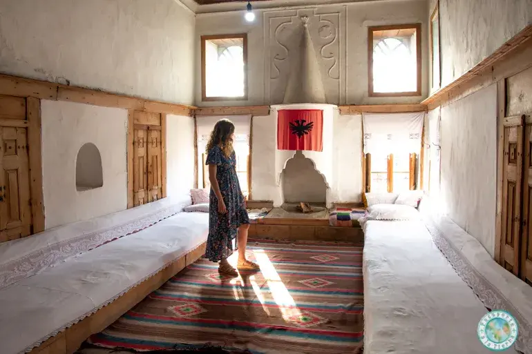 casa-skenduli-que-ver-en-gjirokaster