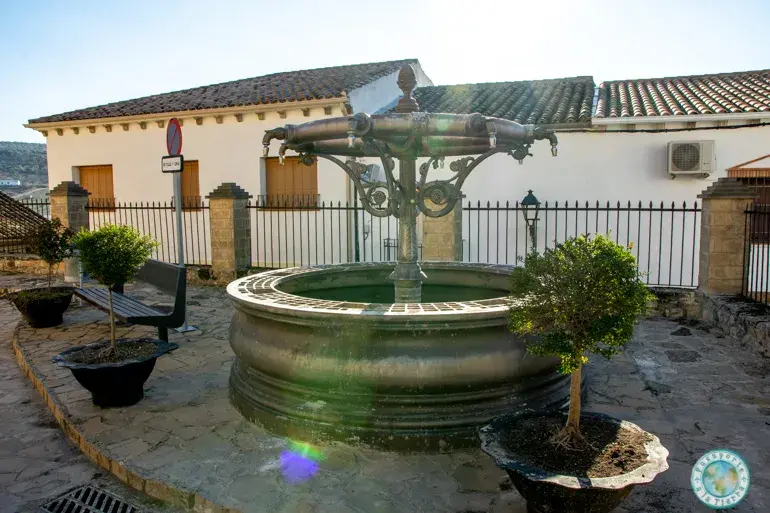 fuente-de-la-iglesia