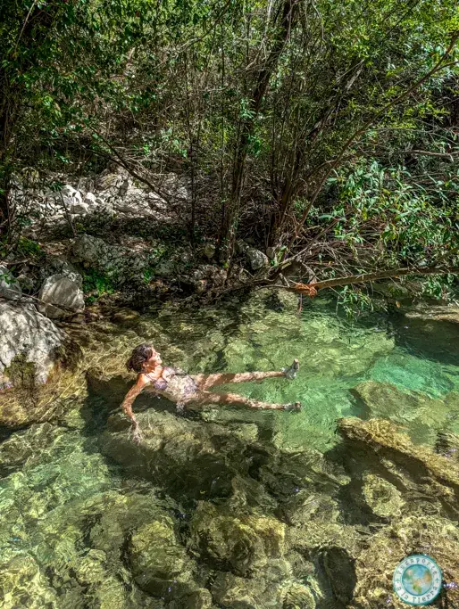 pozas-verde-esmeralda-poza-macias