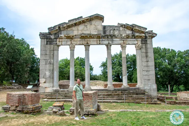 bouleuterion-que-ver-en-apolonia