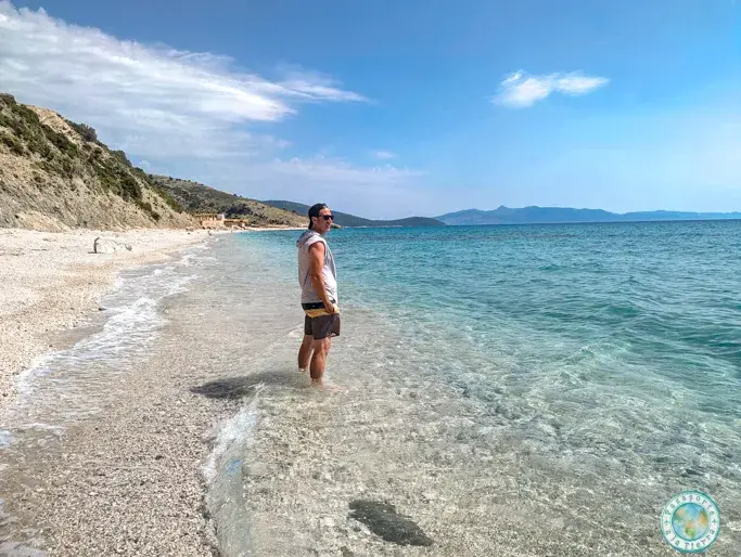 lukova-beach-que-ver-en-la-riviera-albanesa