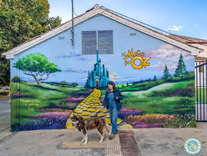 mural-mago-oz-que-ver-en-yegen