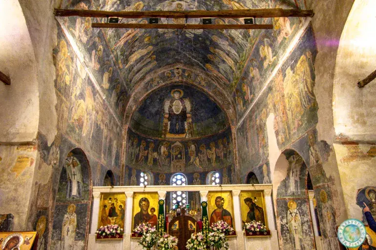 interior-iglesia-santa-sofia