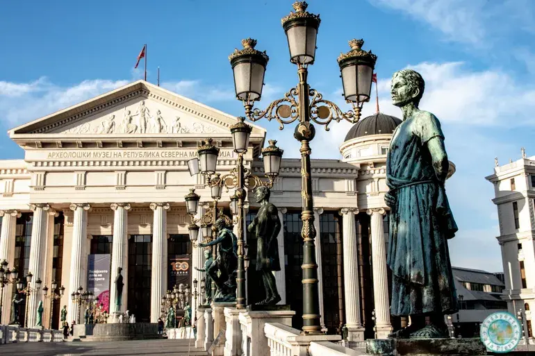 puente-de-la-civilizacion-que-ver-en-skopje