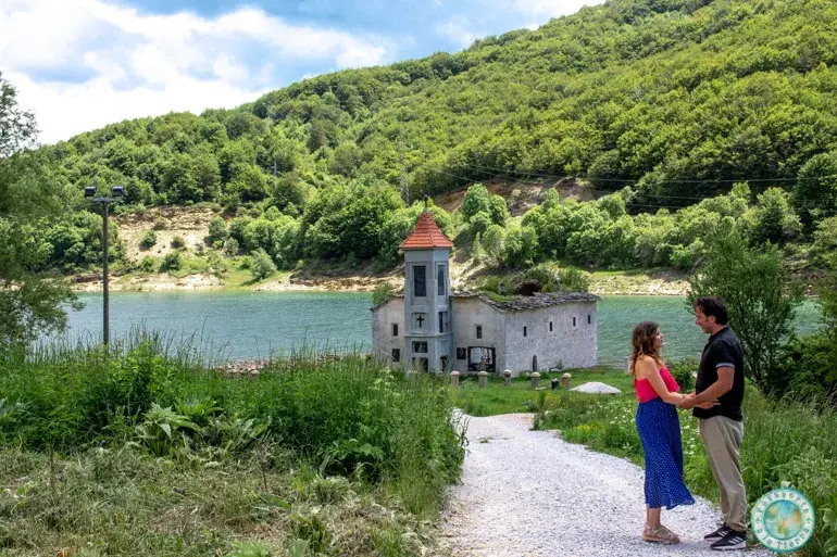 que-ver-en-mavrovo-macedonia-del-norte