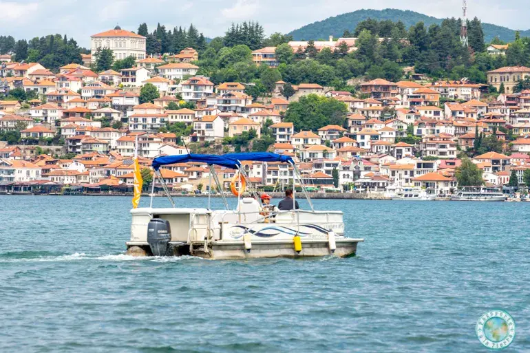 tour-en-barco-lago-ohrid