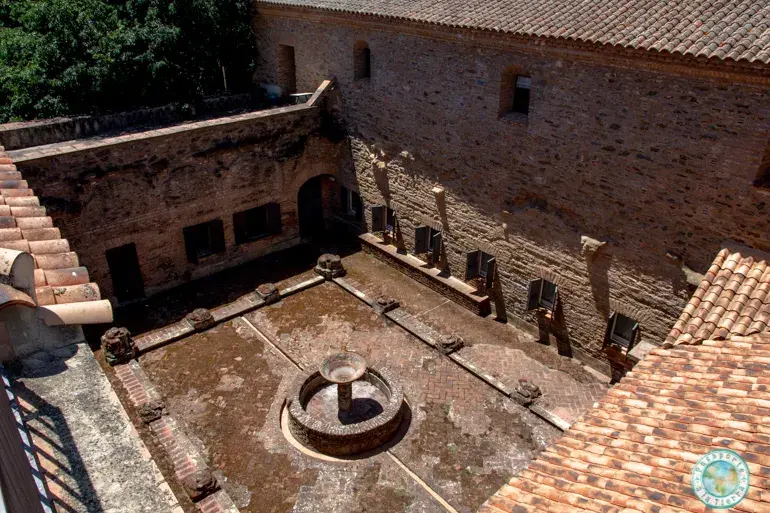 claustro-cartuja-de-cazalla