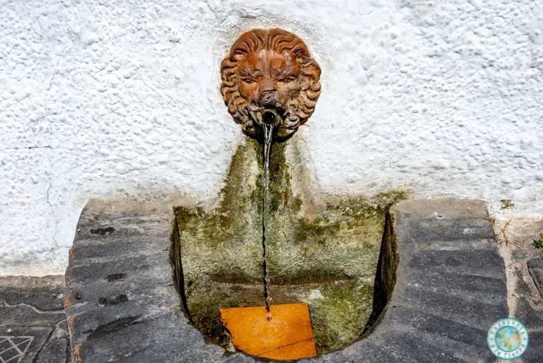 fuente-del-león-plaza-del-consejo