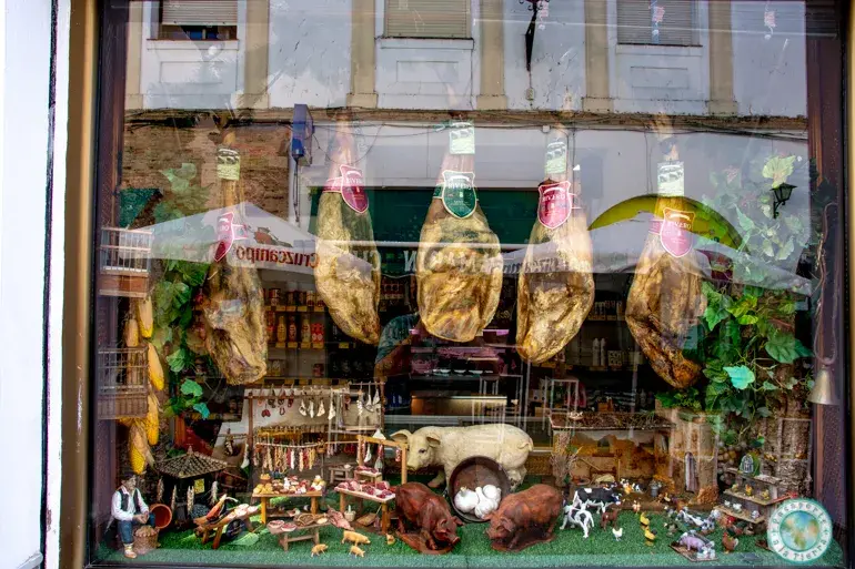 jamones-de-cazalla-de-la-sierra