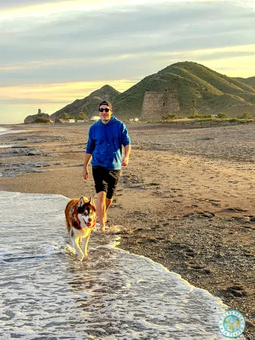 playa-castillo-de-macenas-en-mojácar