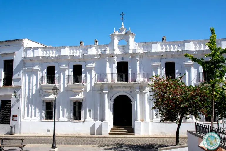 plaza-mayor-que-ver-en-cazalla-de-la-sierra