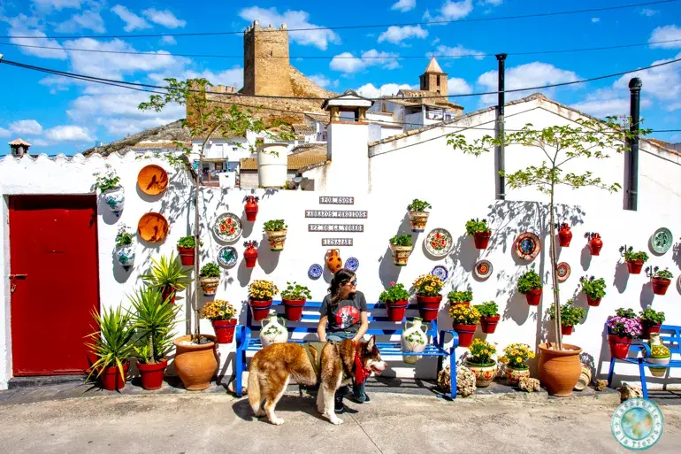 plaza-de-la-torre-que-ver-en-iznajar