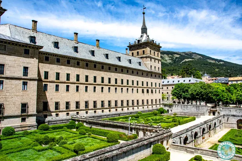 que-ver-en-san-lorenzo-de-el-escorial-visitar-monasterio