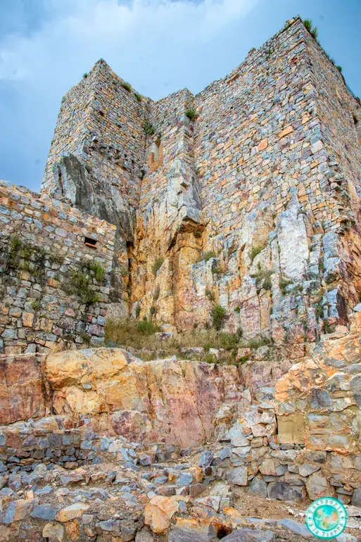 castillo-de-calatrava-la-nueva-en-la-roca
