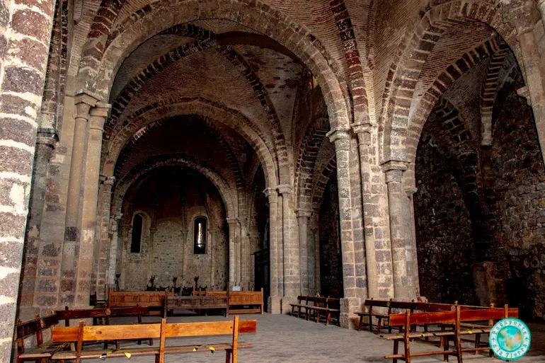 interior-iglesia