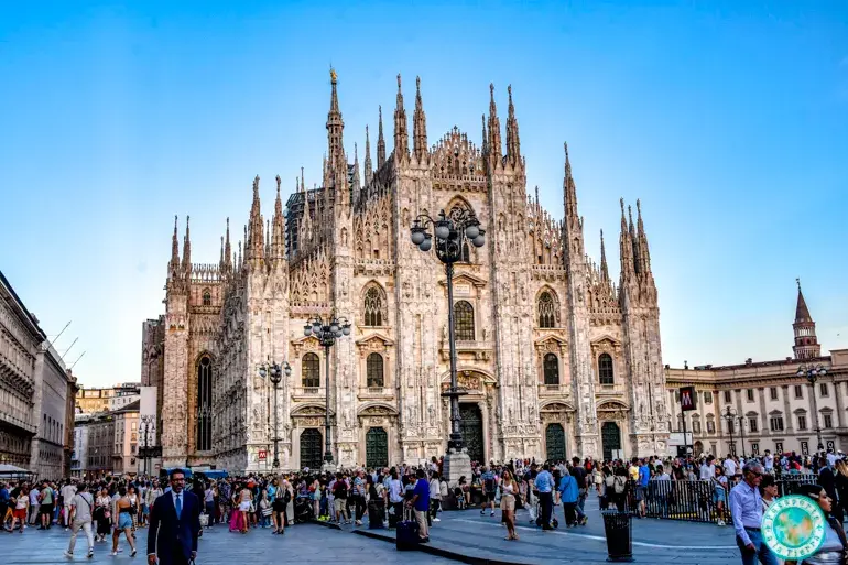 plaza-del-duomo-de-milan