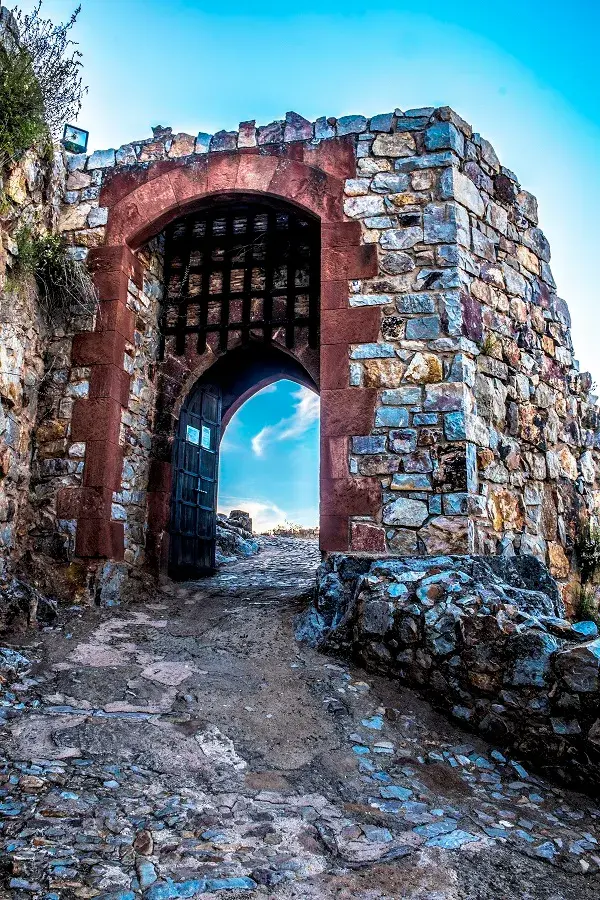 puerta-de-hierro