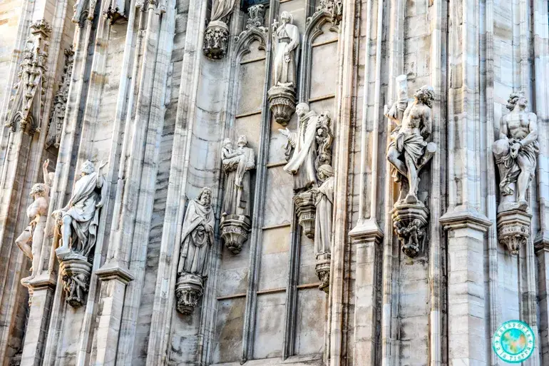 relieves-catedral-de-milan