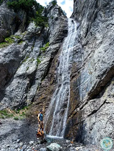 cascada-ruta-oeschinensee