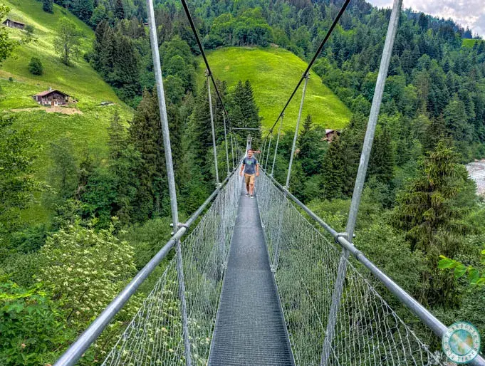 puente-colgante-hostalde