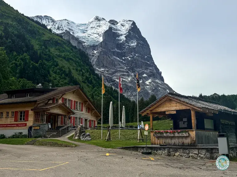 parking-rosenalaui