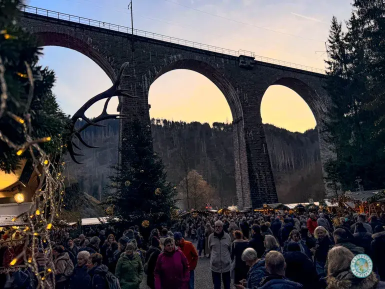 atardecer-mercado-navideño-de-ravennaschlucht