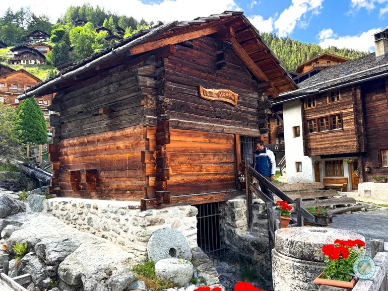 vieux-moulin