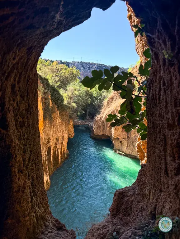 mirador-ventana-gruta-iris